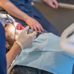 elegir al mejor dentista en Benidorm